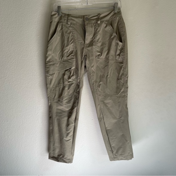 Columbia Womens Insect Blocker Cargo Pant Lightweight Hiking Outdoor in Tan - Picture 1 of 10